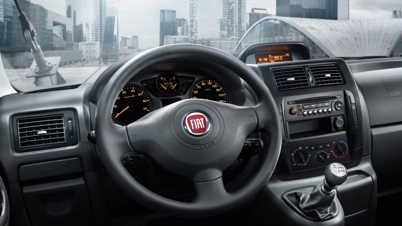 Фото автомобиля FIAT Scudo микроавтобус